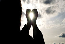 开云体育官方网站-帕尔梅拉斯调整后防线，迎战欧洲豪门难度加大