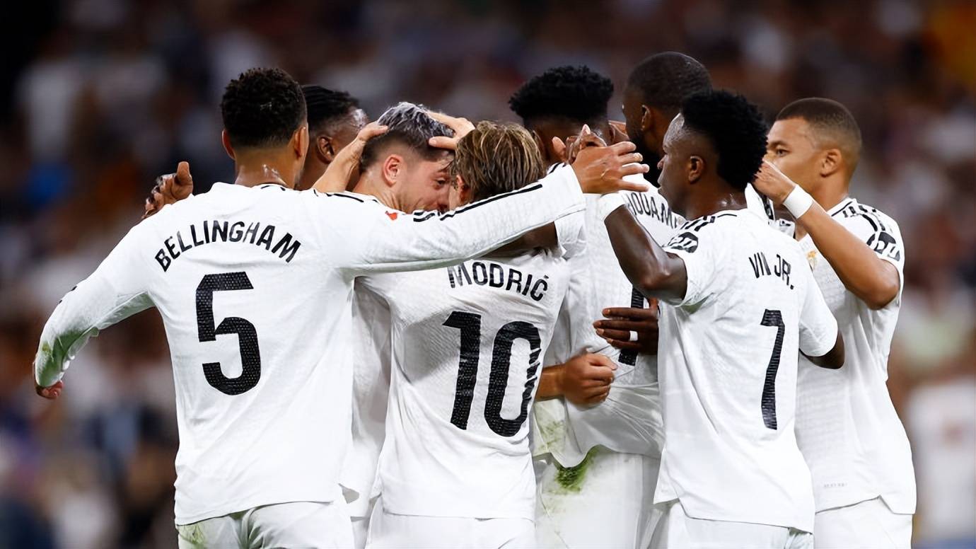 拉莫斯轰顶绝杀,皇马主场险胜维拉利尔的简单介绍 拉莫斯轰顶绝杀,皇马主场险胜维拉利尔的简单介绍