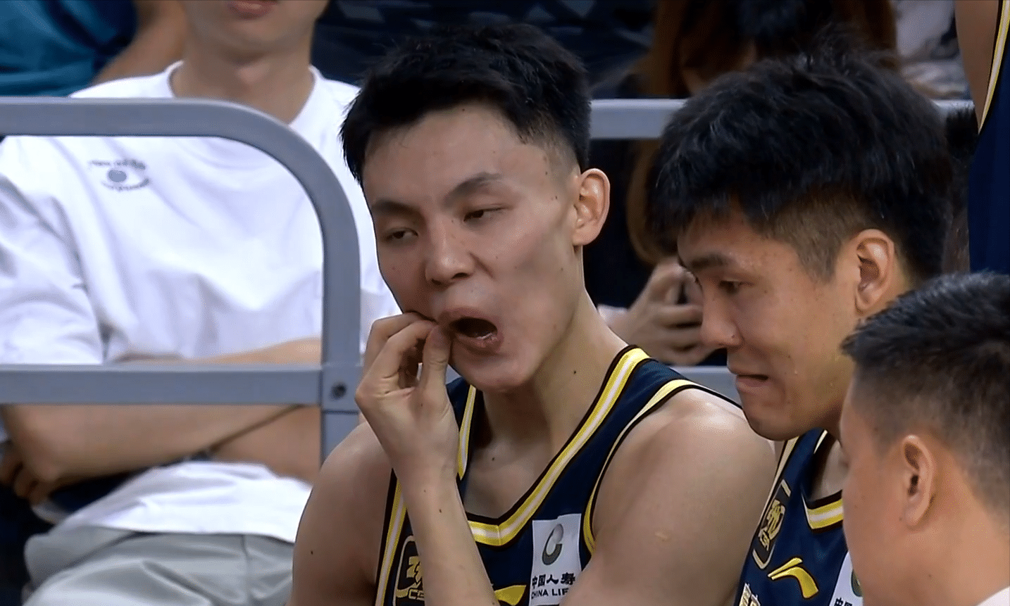 主场连胜气氛喜人，球队士气高昂