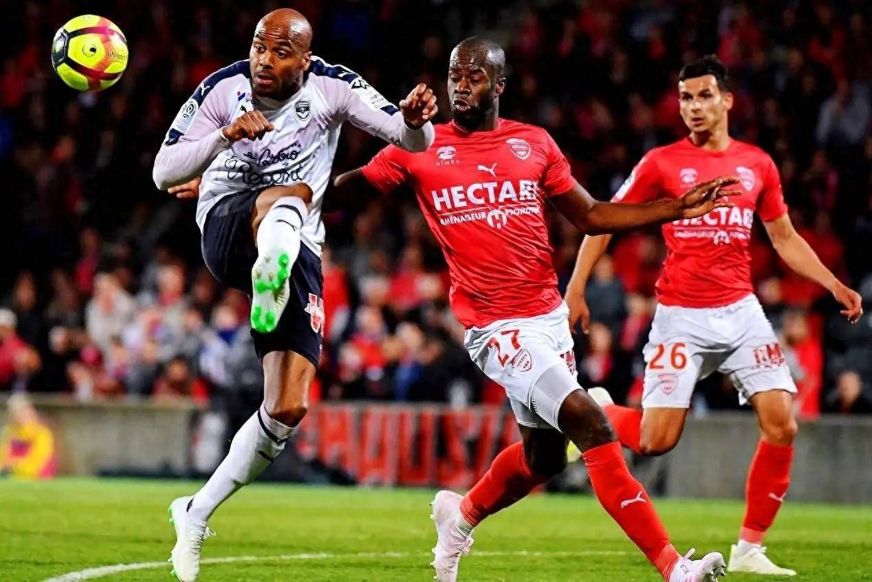 关于士气高涨!斯图加特客场战胜奥格斯堡的信息 关于士气高涨!斯图加特客场战胜奥格斯堡的信息