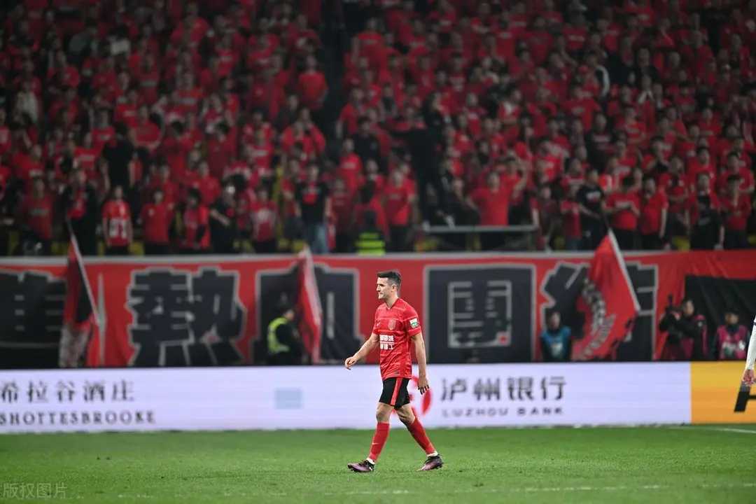 开云平台-关于红牌事件频发，裁判组织将加强比赛执法的信息