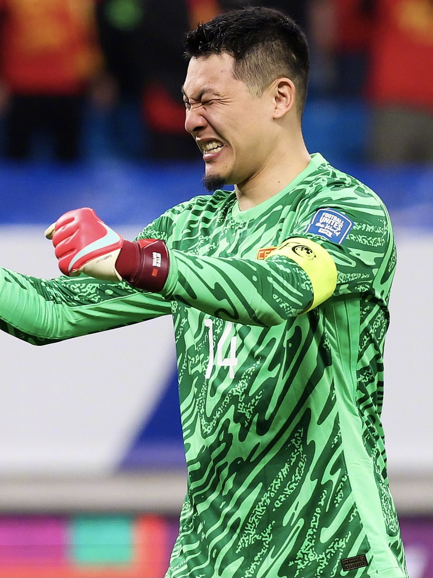 门将神勇扑点,帮助球队保持主场不败战绩的简单介绍 门将神勇扑点,帮助球队保持主场不败战绩的简单介绍