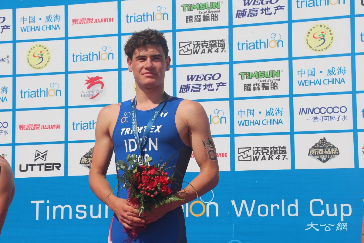 开云体育平台APP-荷兰游泳队包揽接力比赛三项冠军的简单介绍