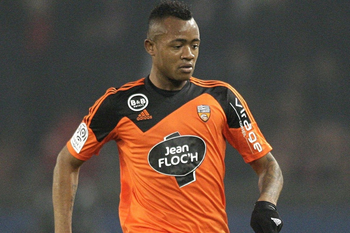 包含南锡主场不敌里昂,联赛连胜被终结的词条 包含南锡主场不敌里昂,联赛连胜被终结的词条