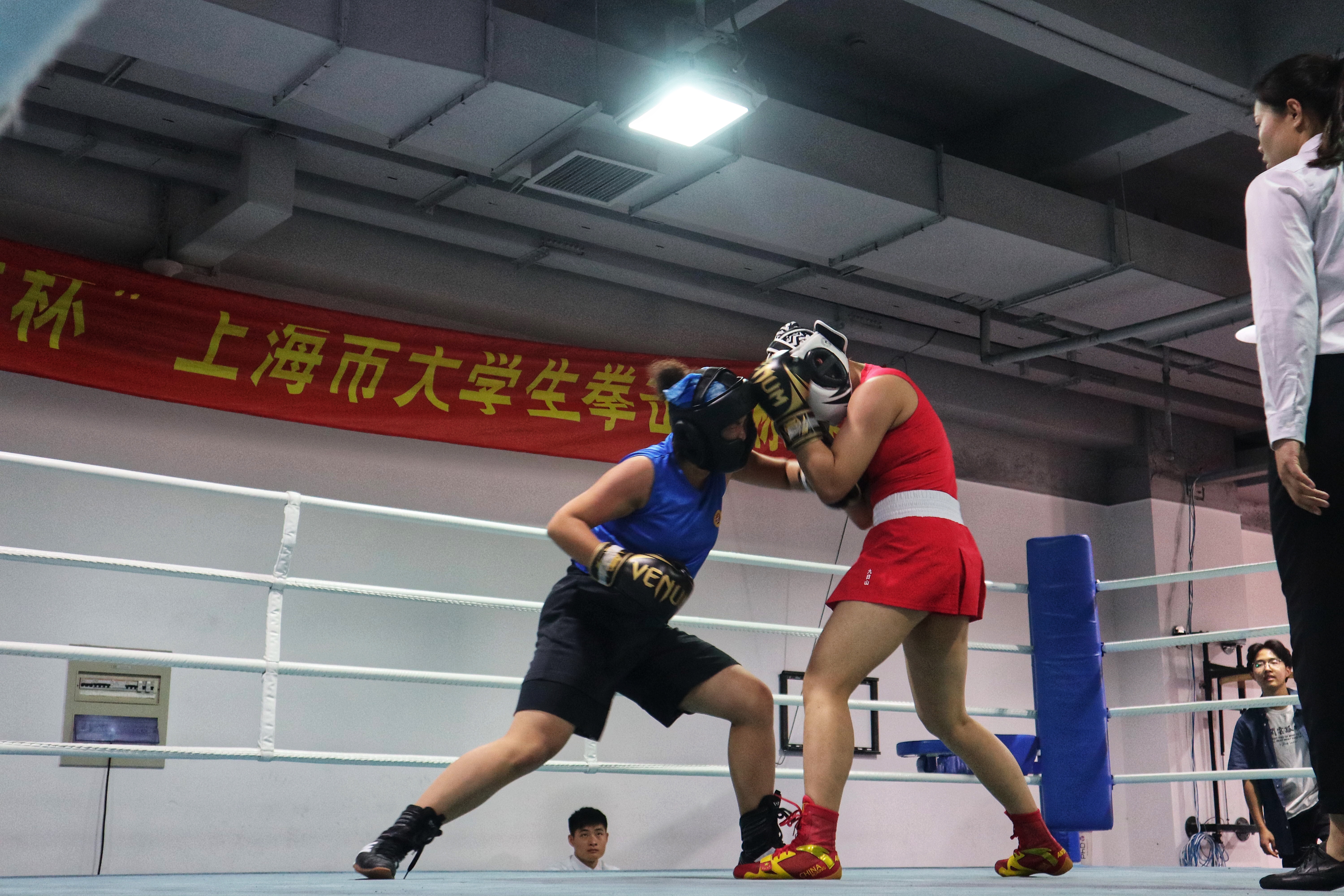 立陶宛队在拳击赛中实现完美胜利 立陶宛队在拳击赛中实现完美胜利