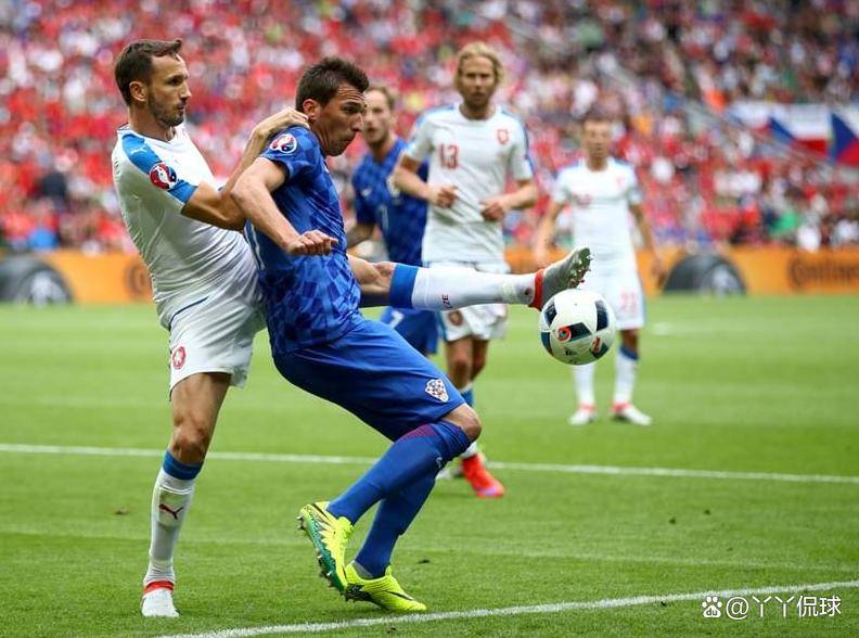 开云体育中国-捷克队击败对手，欧洲预选赛表现强劲