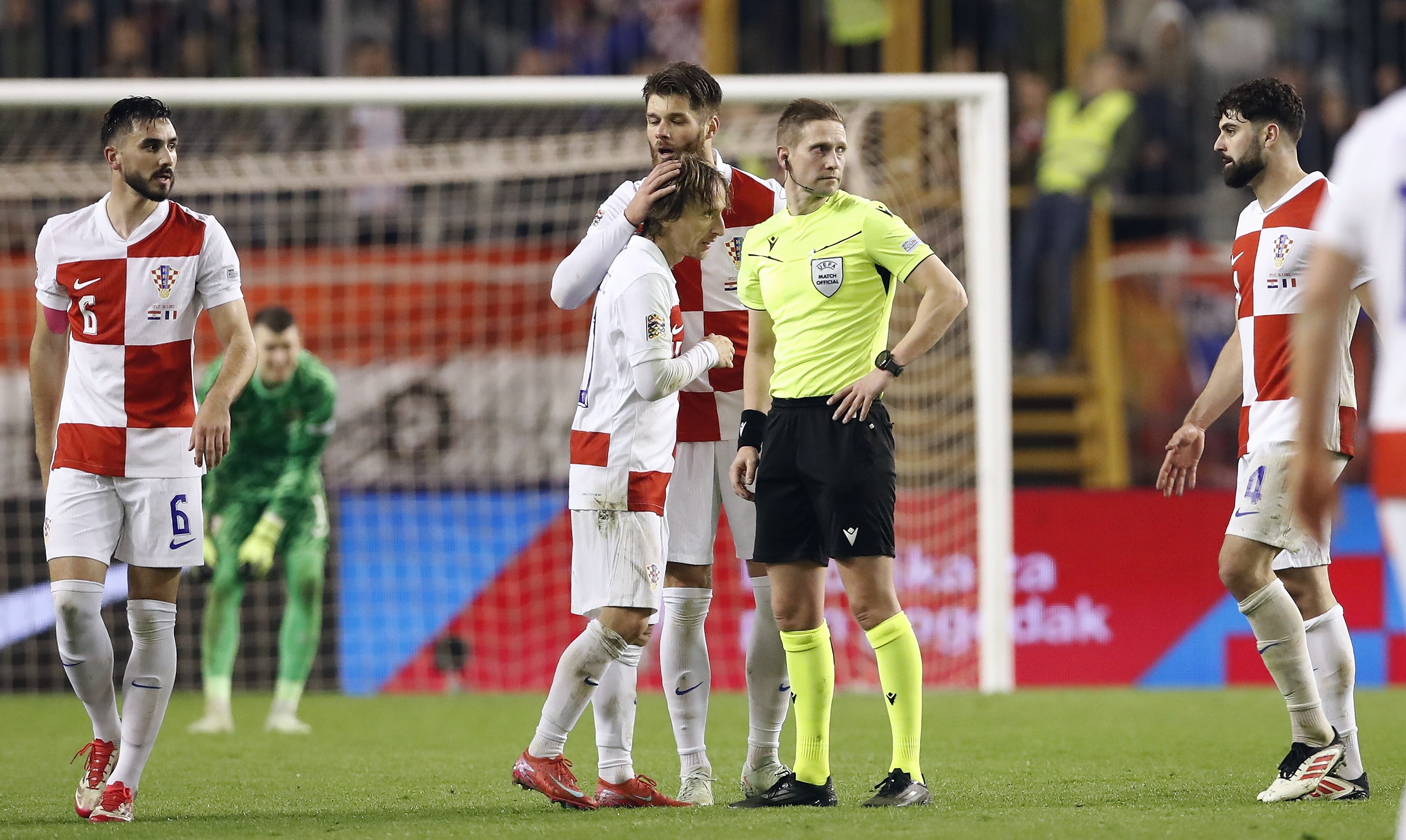 克罗地亚发挥出色,战胜瑞典 克罗地亚发挥出色,战胜瑞典