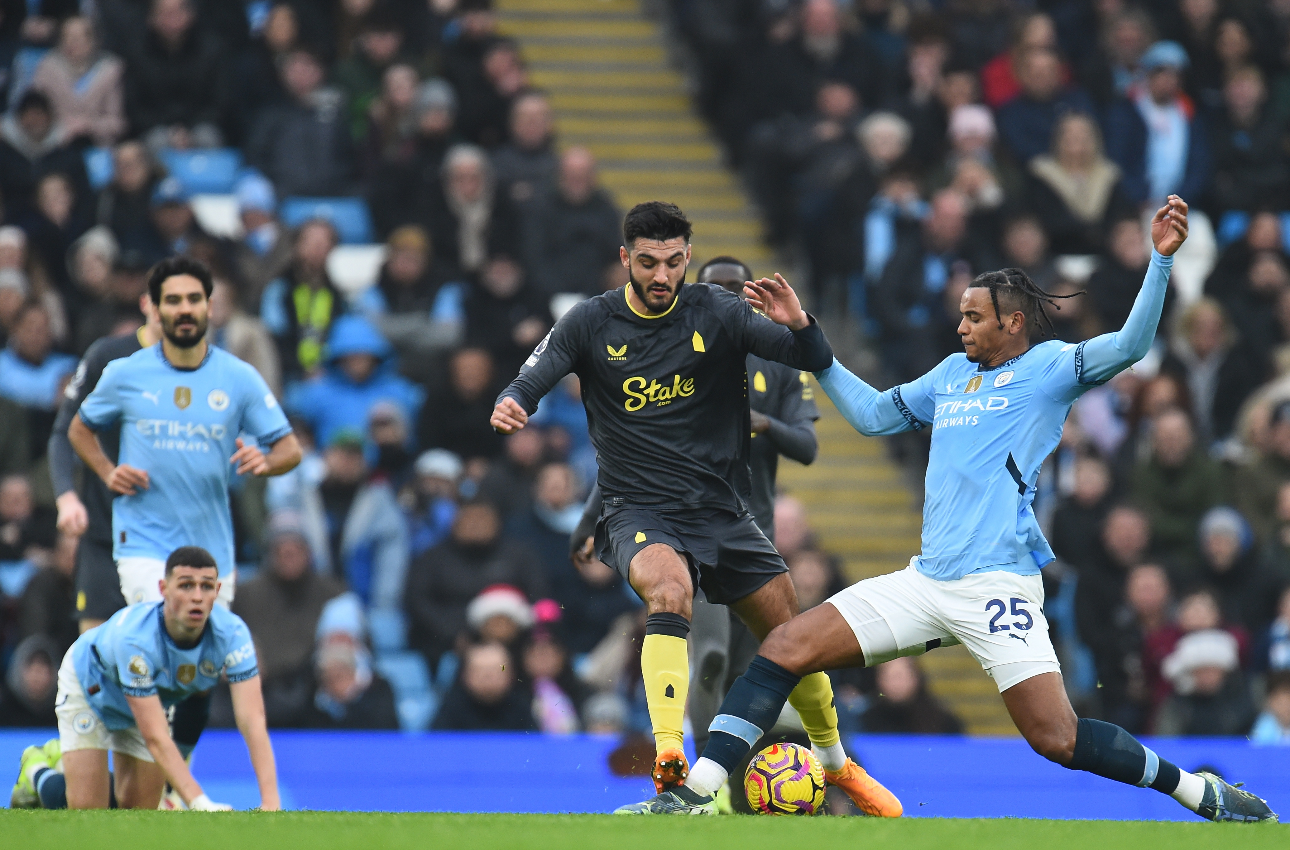 曼城主场大胜,不给对手任何机会的简单介绍 曼城主场大胜,不给对手任何机会的简单介绍