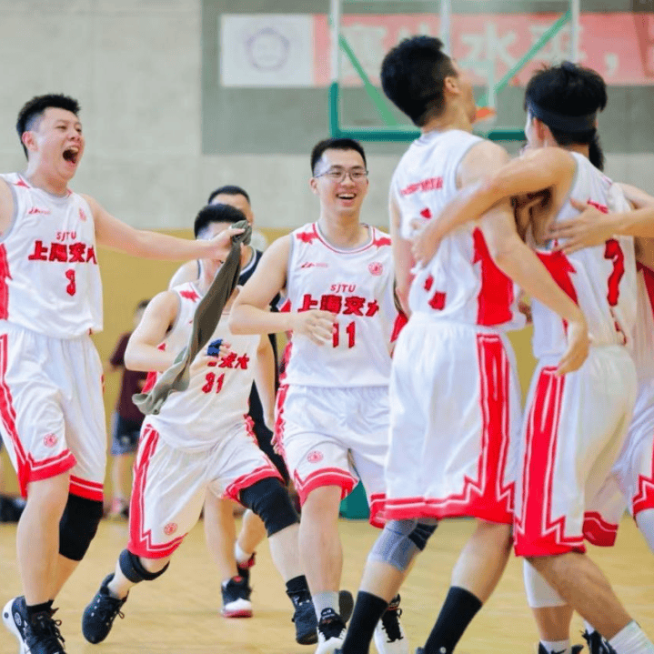 CBA联赛新风貌:球队文化建设以及粉丝互动活动多样化的简单介绍 CBA联赛新风貌:球队文化建设以及粉丝互动活动多样化的简单介绍