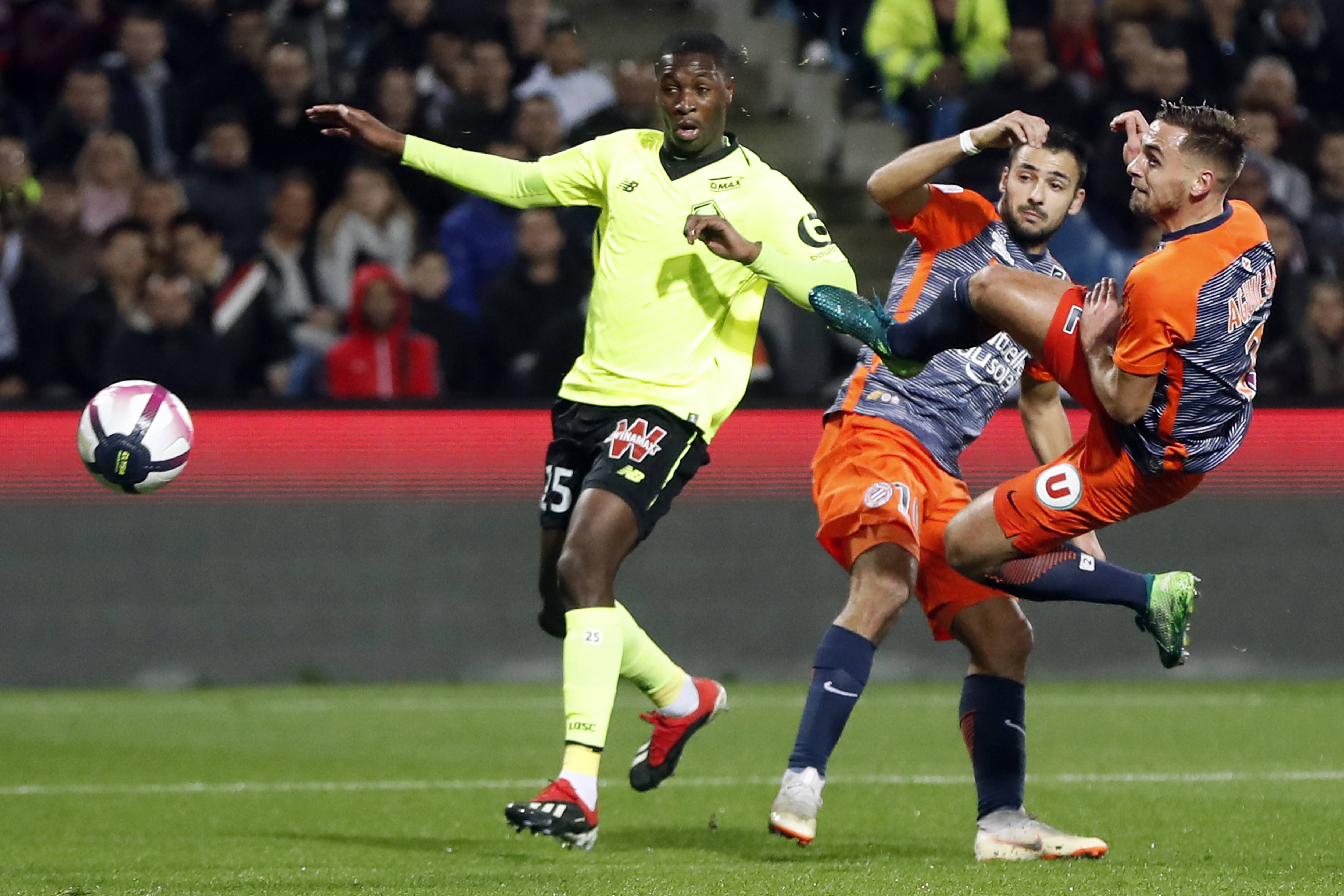 里尔球队士气高涨,备战欧冠小组赛 里尔球队士气高涨,备战欧冠小组赛