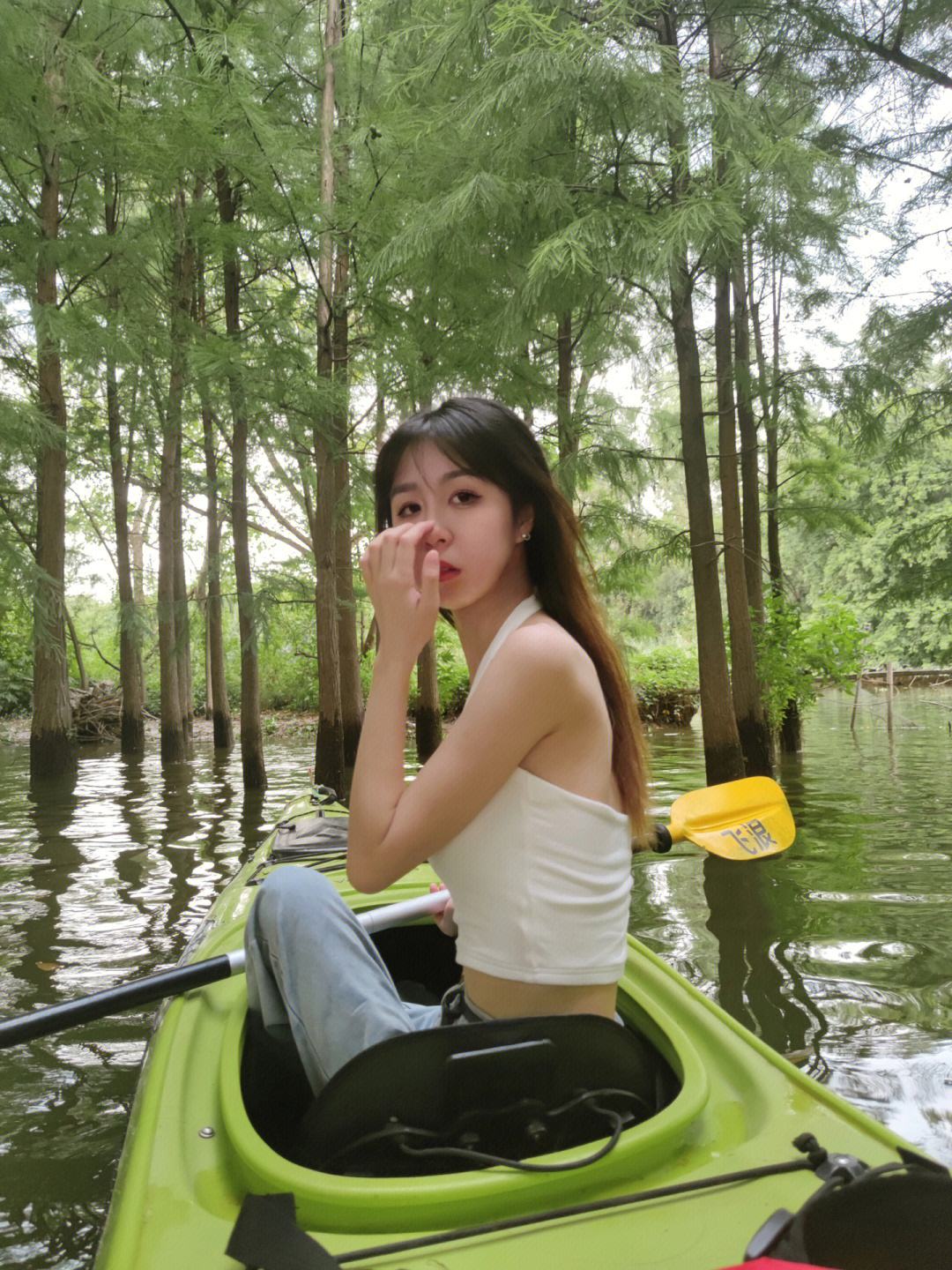 皮划艇表演高难度动作,荣获评委点赞的简单介绍 皮划艇表演高难度动作,荣获评委点赞的简单介绍