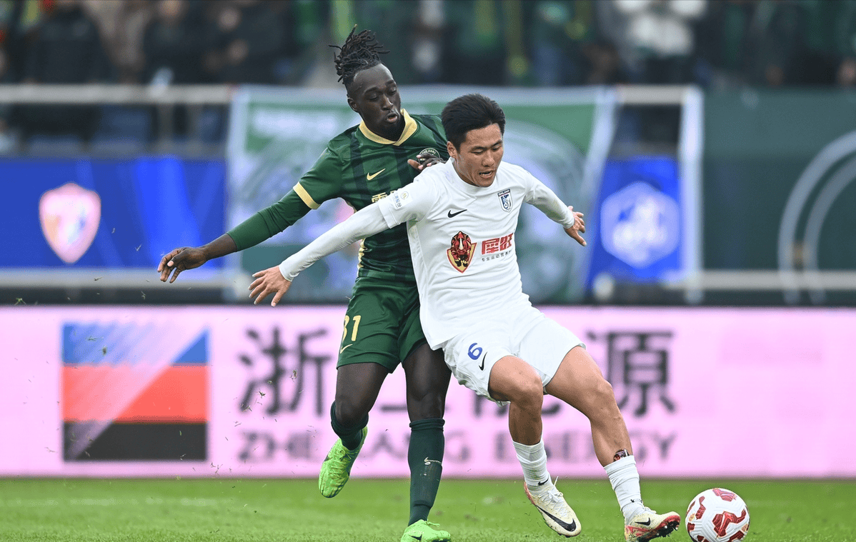 精彩进球回放,球迷热议比赛亮点 精彩进球回放,球迷热议比赛亮点