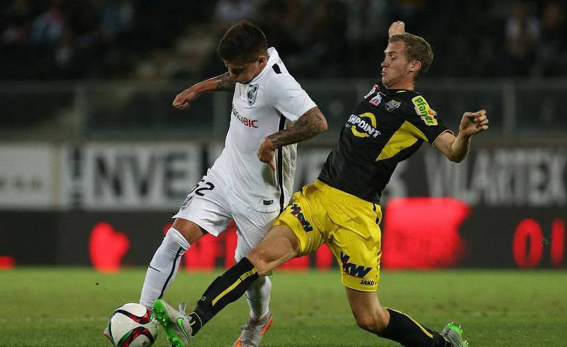 博尔顿主场击败利兹联,稳住升级希望,势头强劲的简单介绍 博尔顿主场击败利兹联,稳住升级希望,势头强劲的简单介绍