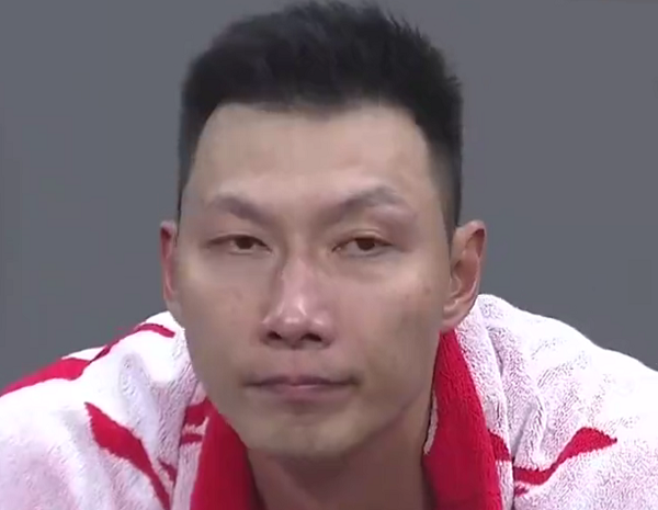 包含冠军归属仍未定,比赛成绩扑朔迷离的词条 包含冠军归属仍未定,比赛成绩扑朔迷离的词条