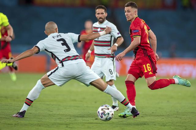 斯洛伐克队在欧预赛中击败保加利亚 斯洛伐克队在欧预赛中击败保加利亚