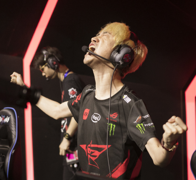 TL翻盘KT，Doinb完成史诗逆转峡谷大战小组赛，留下经典瞬间