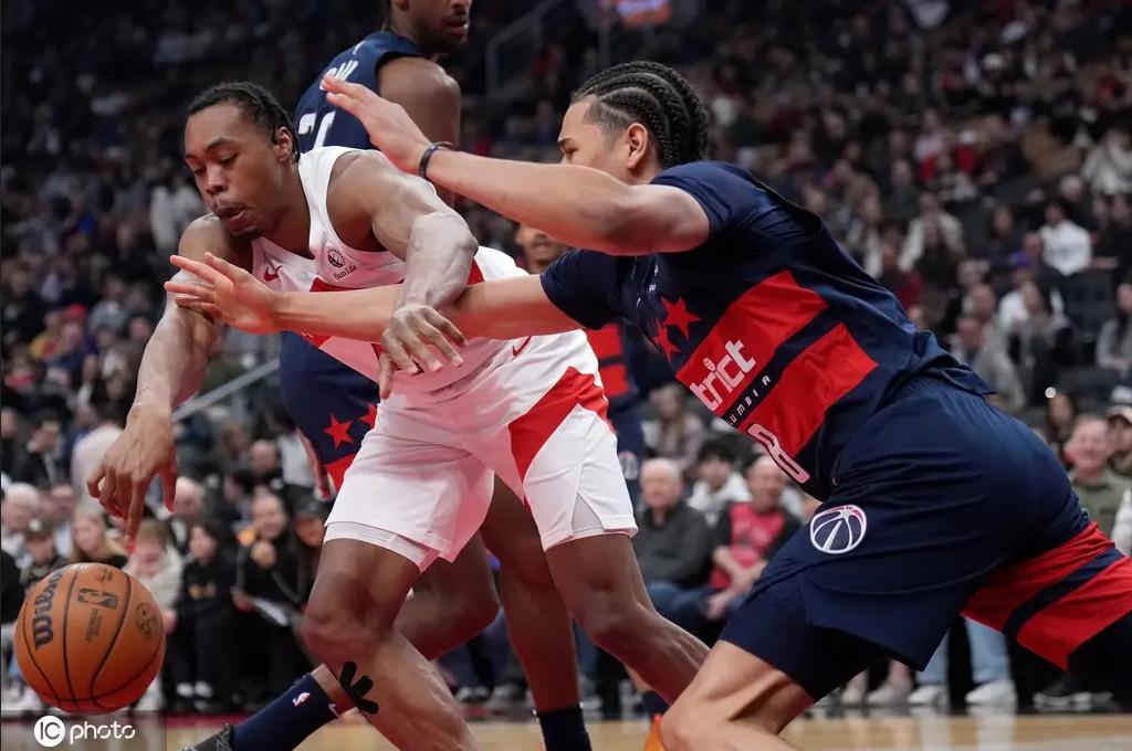 开云体育入口-猛龙客场大胜掘金，继续领跑东部