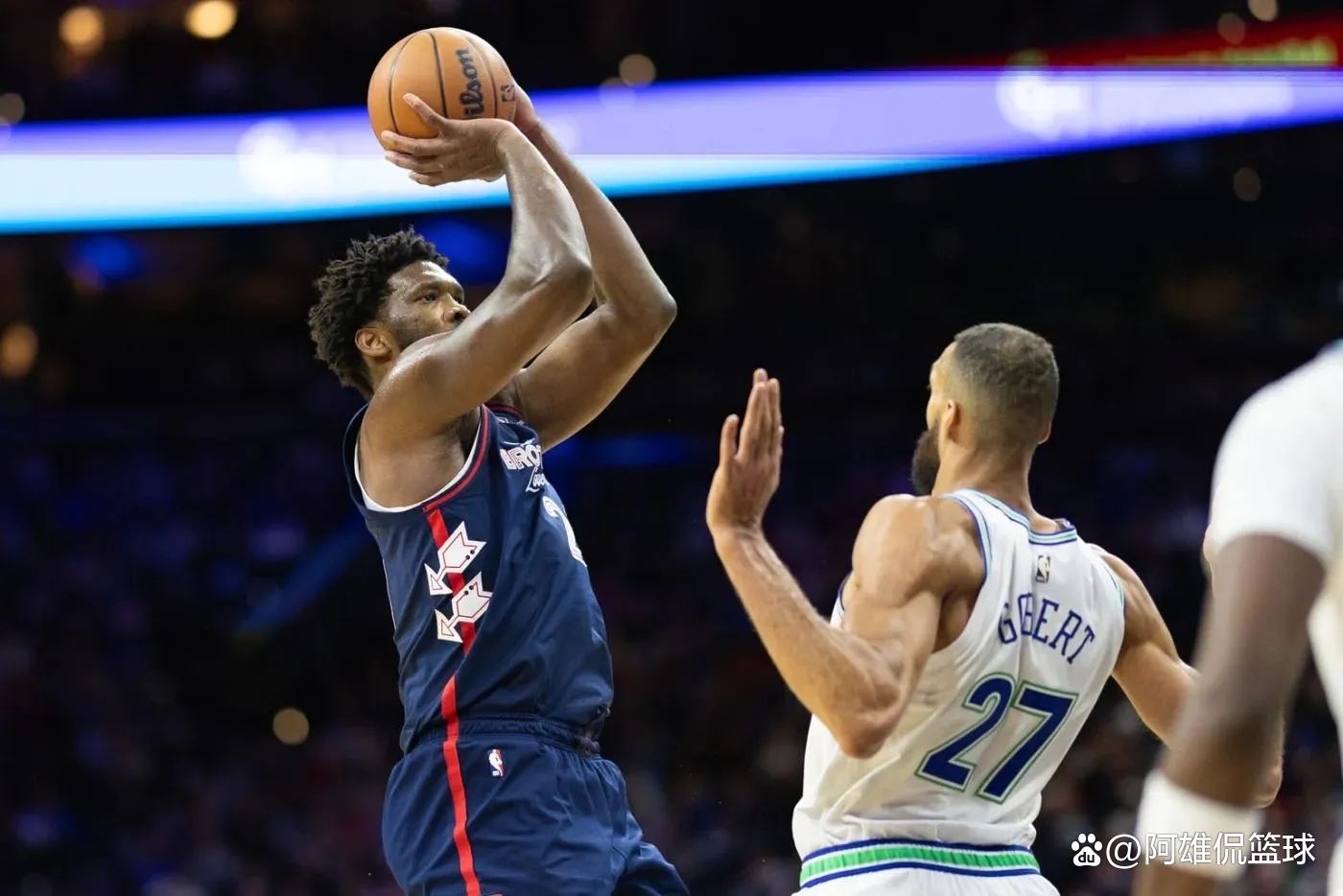 76人主场擒凯尔特人,恩比德砍下35分 76人主场擒凯尔特人,恩比德砍下35分