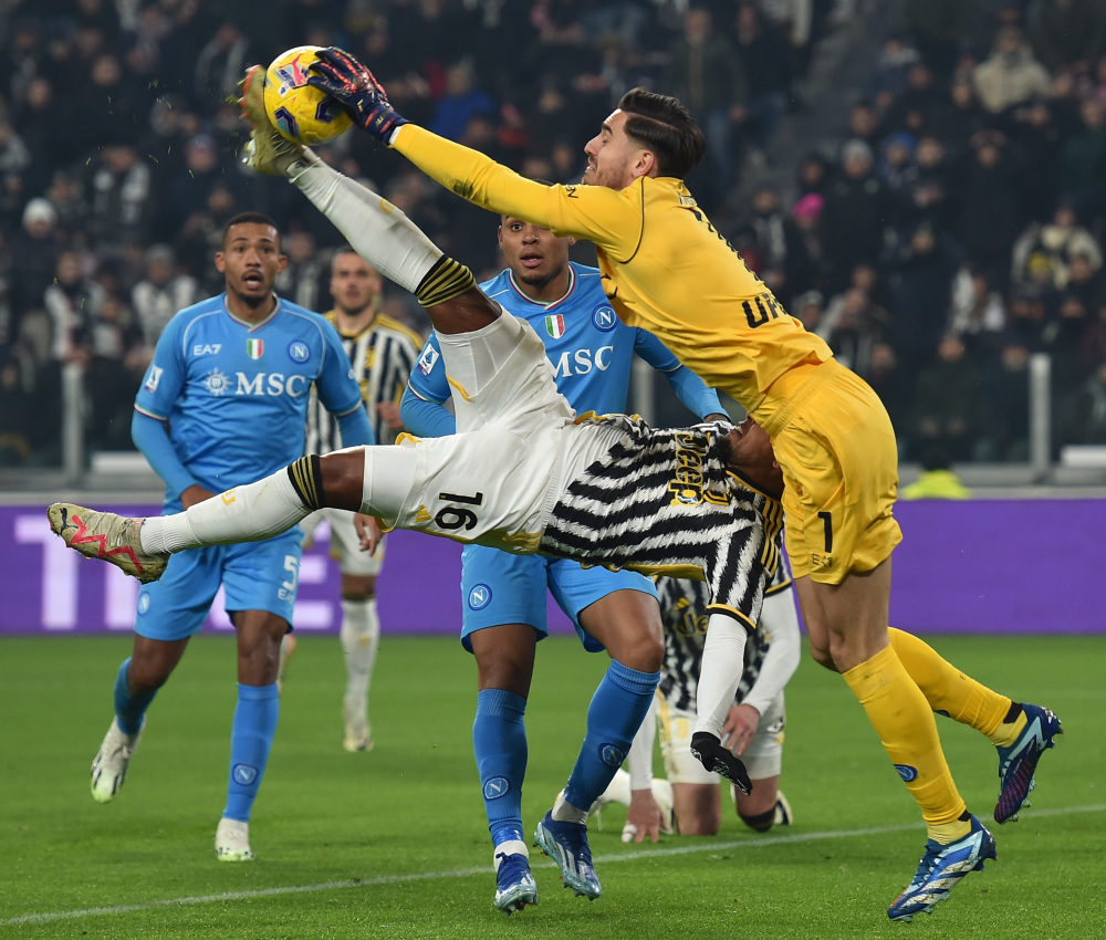 那不勒斯拼尽全力,决心摘取胜利果实 那不勒斯拼尽全力,决心摘取胜利果实