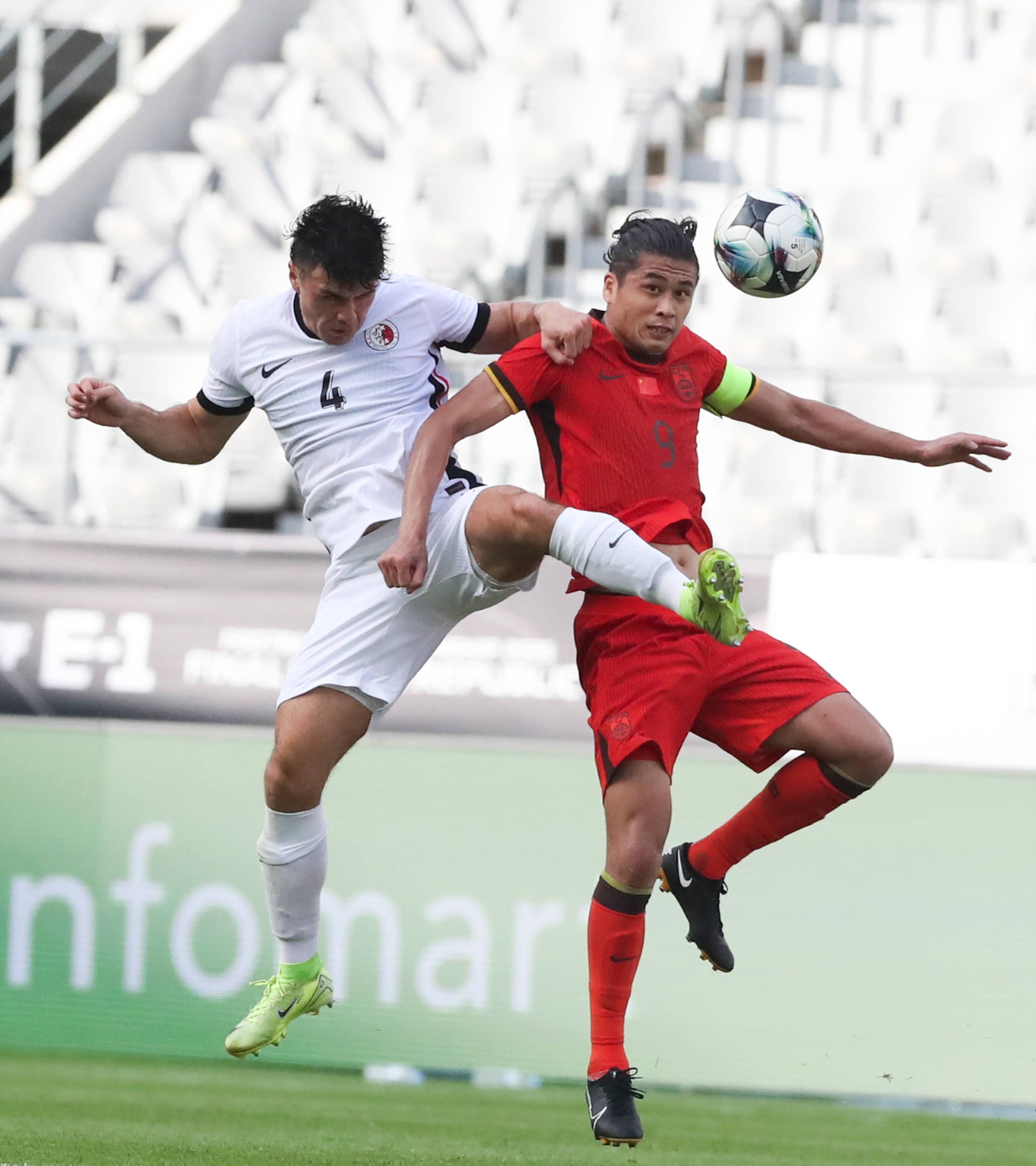 亚洲足球俱乐部赛事中球员争奇斗艳 亚洲足球俱乐部赛事中球员争奇斗艳