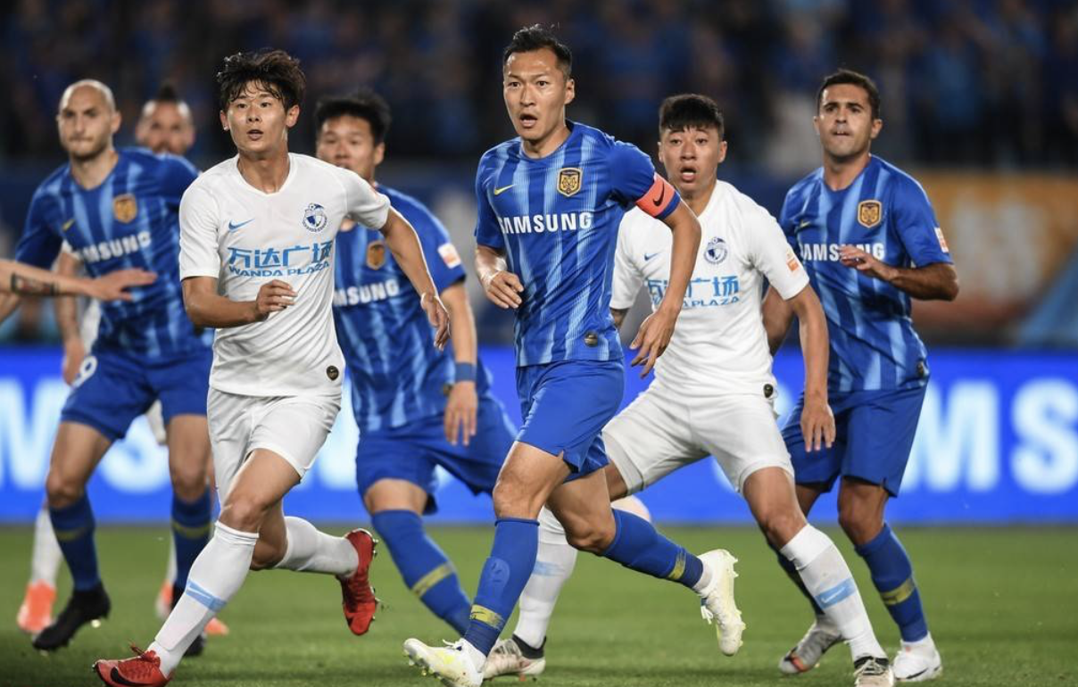 苏宁主场大胜深圳,继续领跑积分榜 苏宁主场大胜深圳,继续领跑积分榜