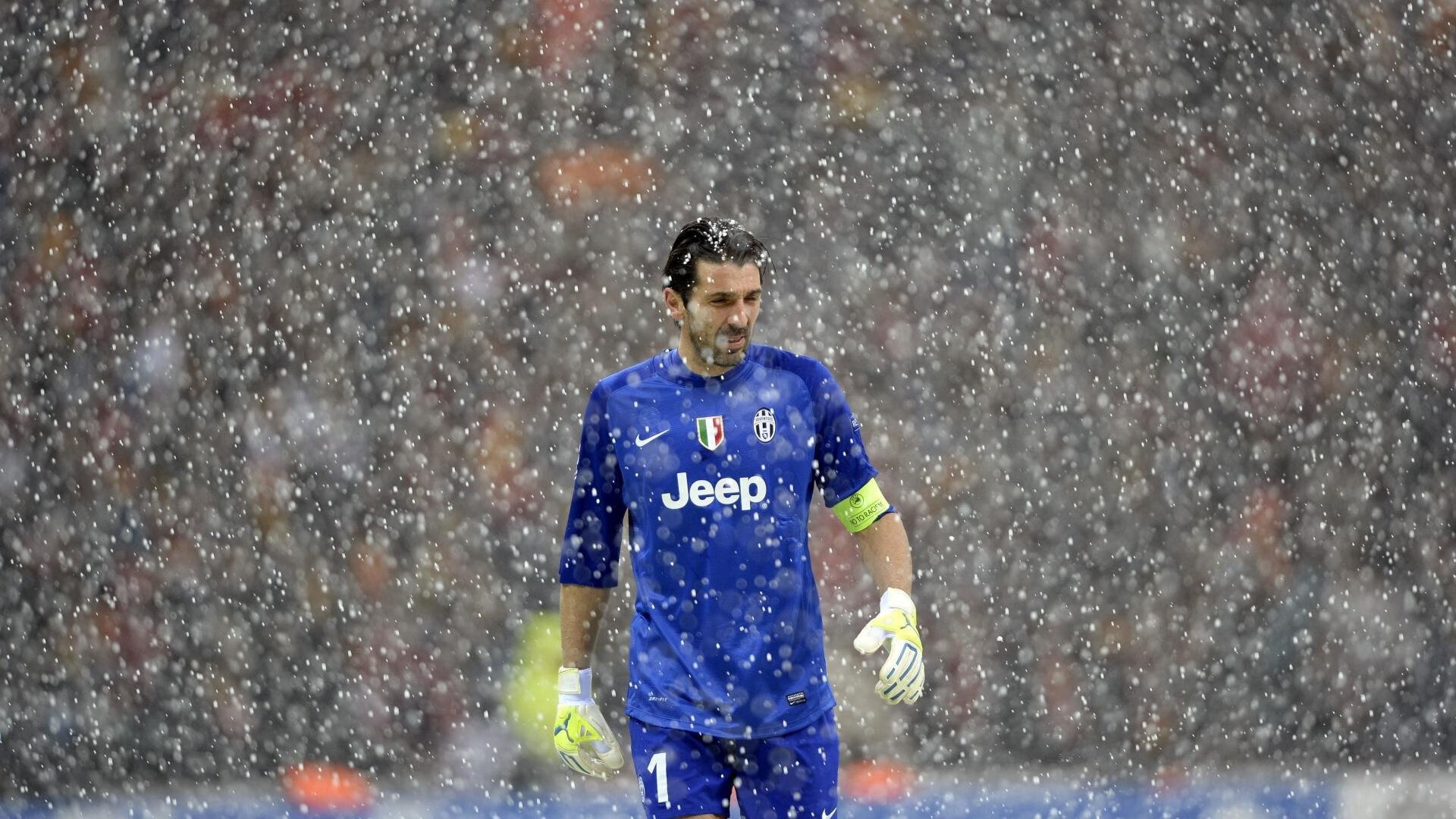 倒戈与主宰，当毕尔巴鄂遇见西班牙，皮克的球场政治学